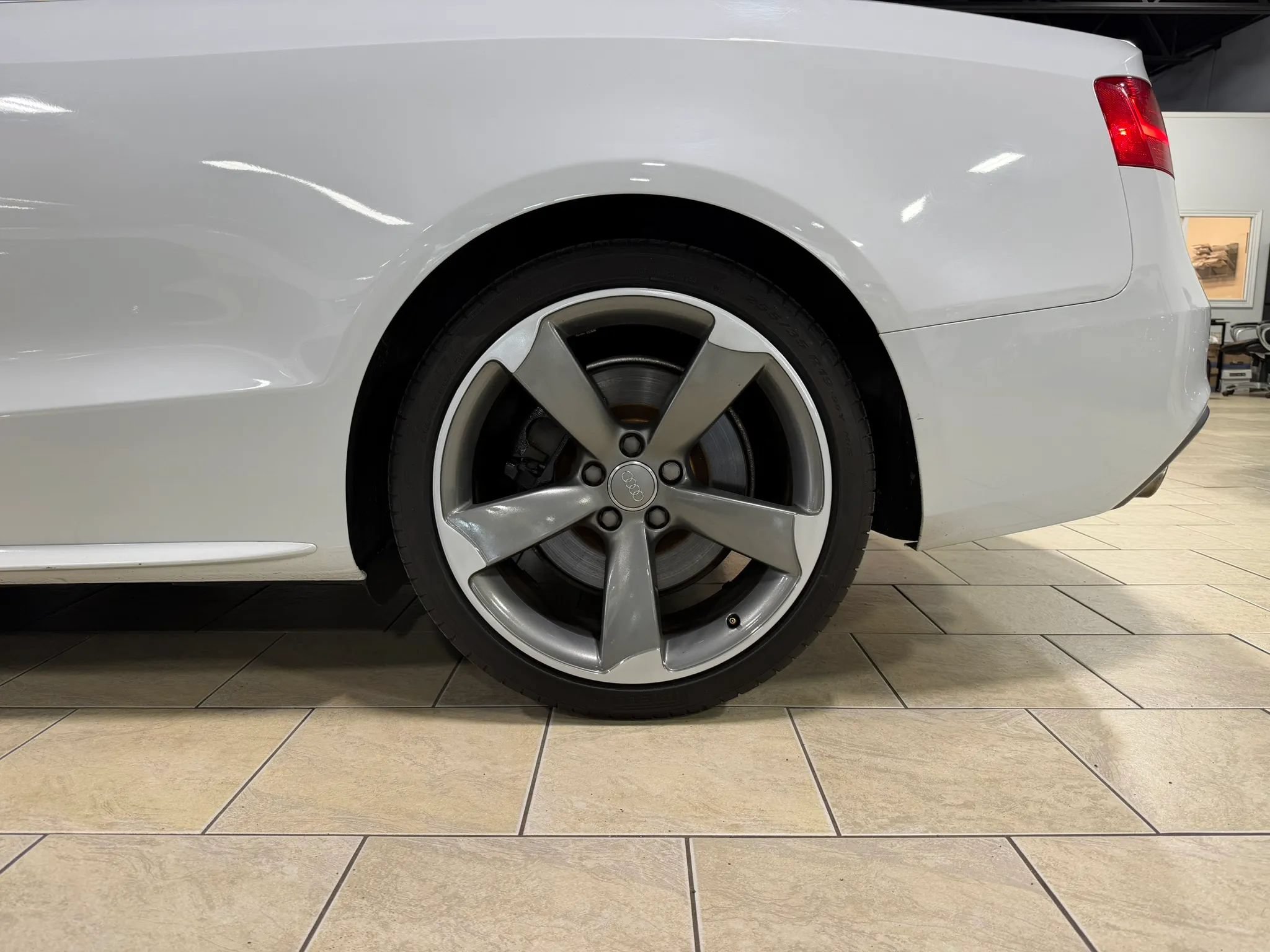 Used 2017 Audi S5 3.0T Cabriolet w/ Technology Package AWD/4WD image 33