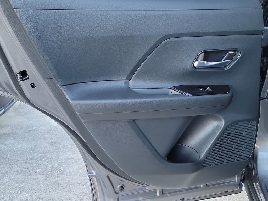 Certified 2025 Nissan Kicks SV FWD image 19