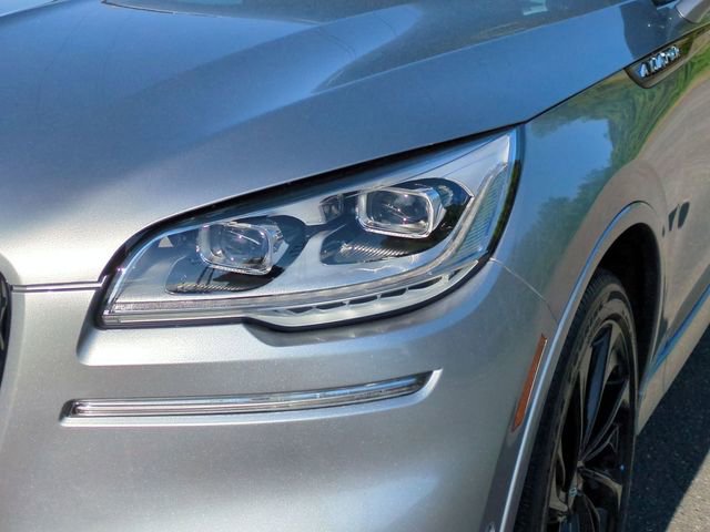Used 2024 Lincoln Aviator Reserve w/ Equipment Group 201A RWD image 9