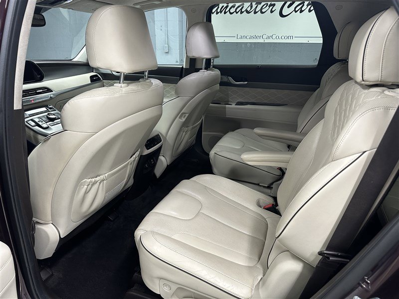 Used 2020 Hyundai Palisade Limited image 3