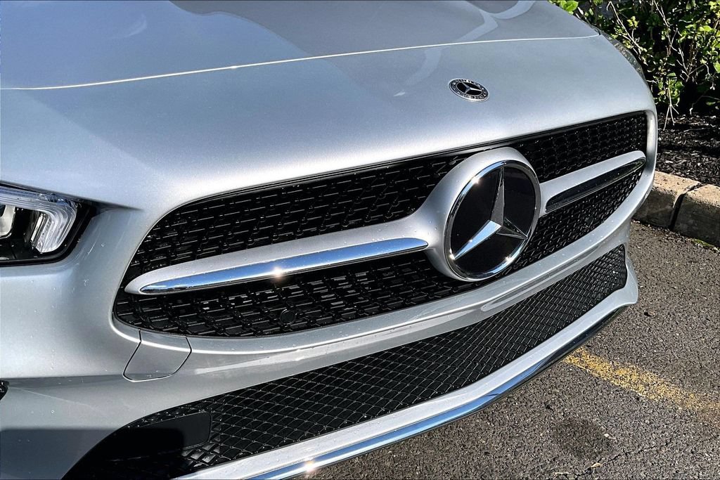 Certified 2021 Mercedes-Benz CLA 250 4MATIC image 30