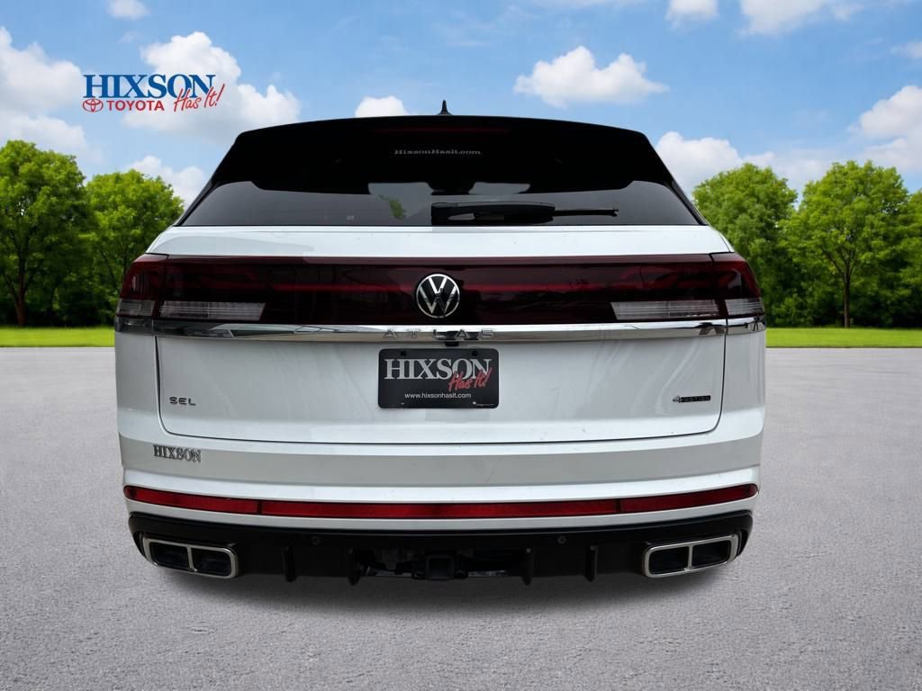 Used 2024 Volkswagen Atlas Cross Sport SEL Premium R-Line image 6