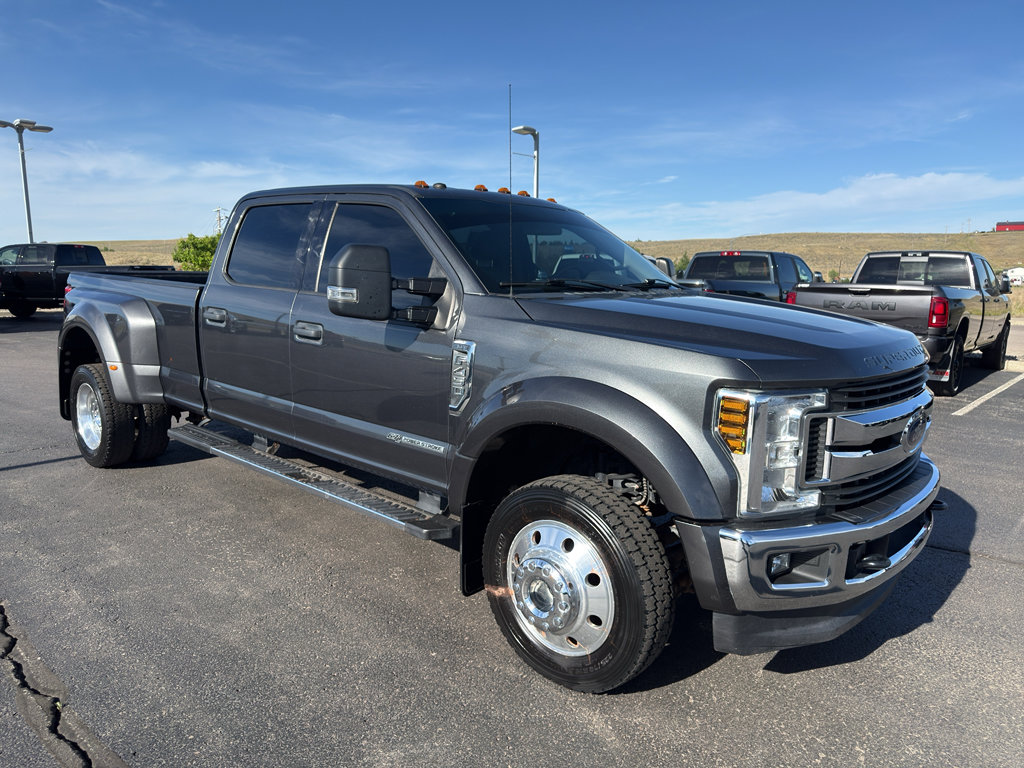 Used 2019 Ford F450 XLT w/ XLT Value Package AWD/4WD image 3