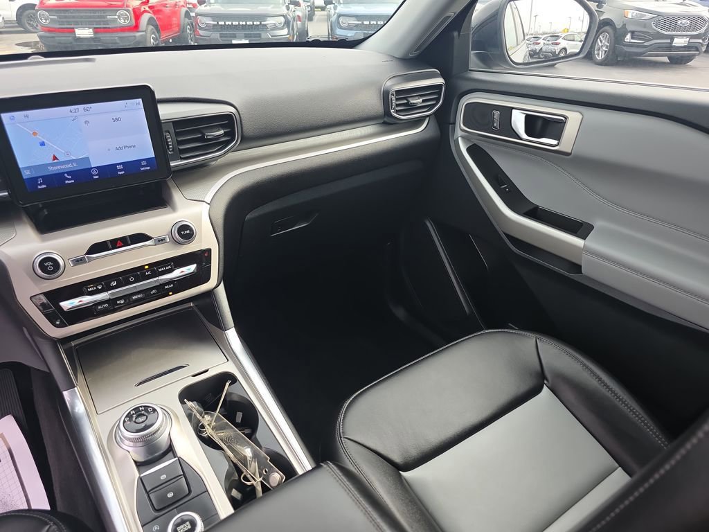 Certified 2023 Ford Explorer XLT w/ Equipment Group 202A image 24