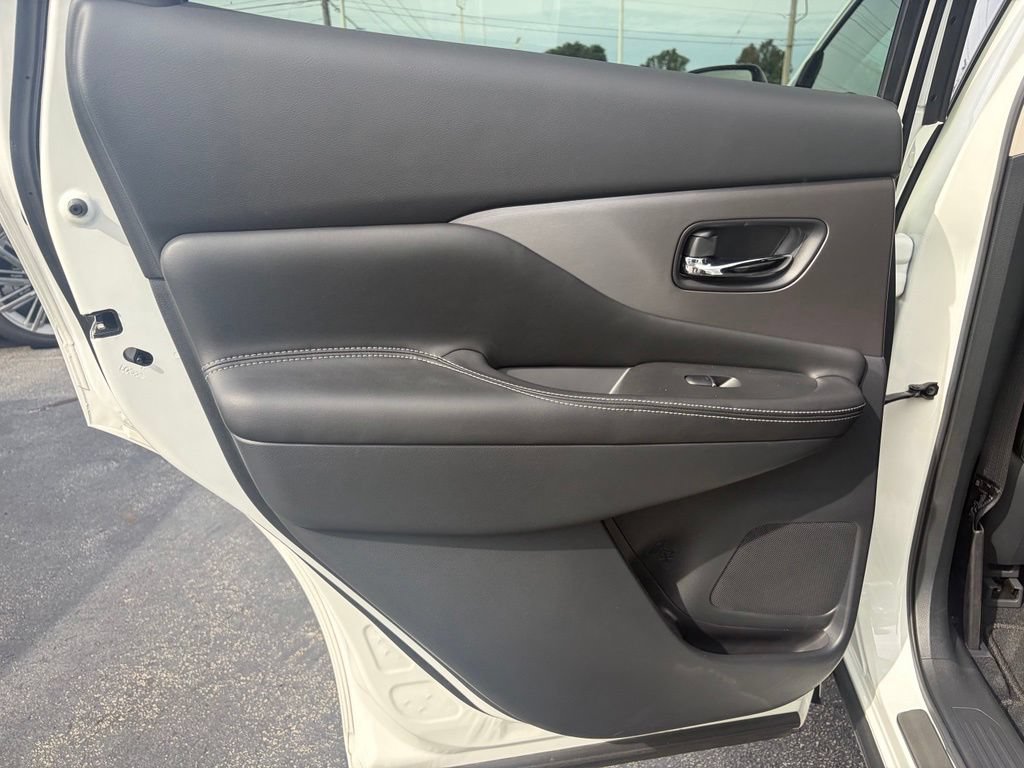 Used 2022 Nissan Murano SL w/ SL Moonroof Package AWD/4WD image 27