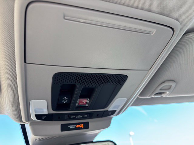 Certified 2025 Honda Accord SE image 21