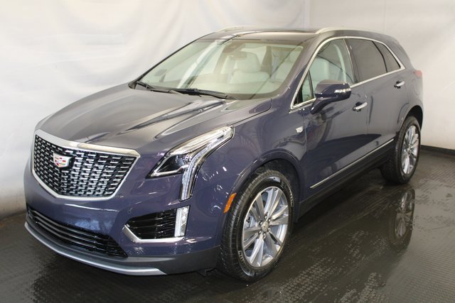 New 2025 Cadillac XT5 Premium Luxury