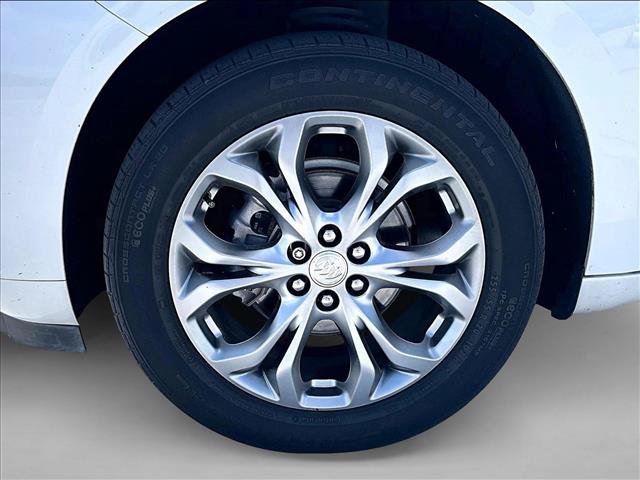 Used 2021 Buick Enclave Avenir w/ Avenir Technology Package AWD/4WD image 10