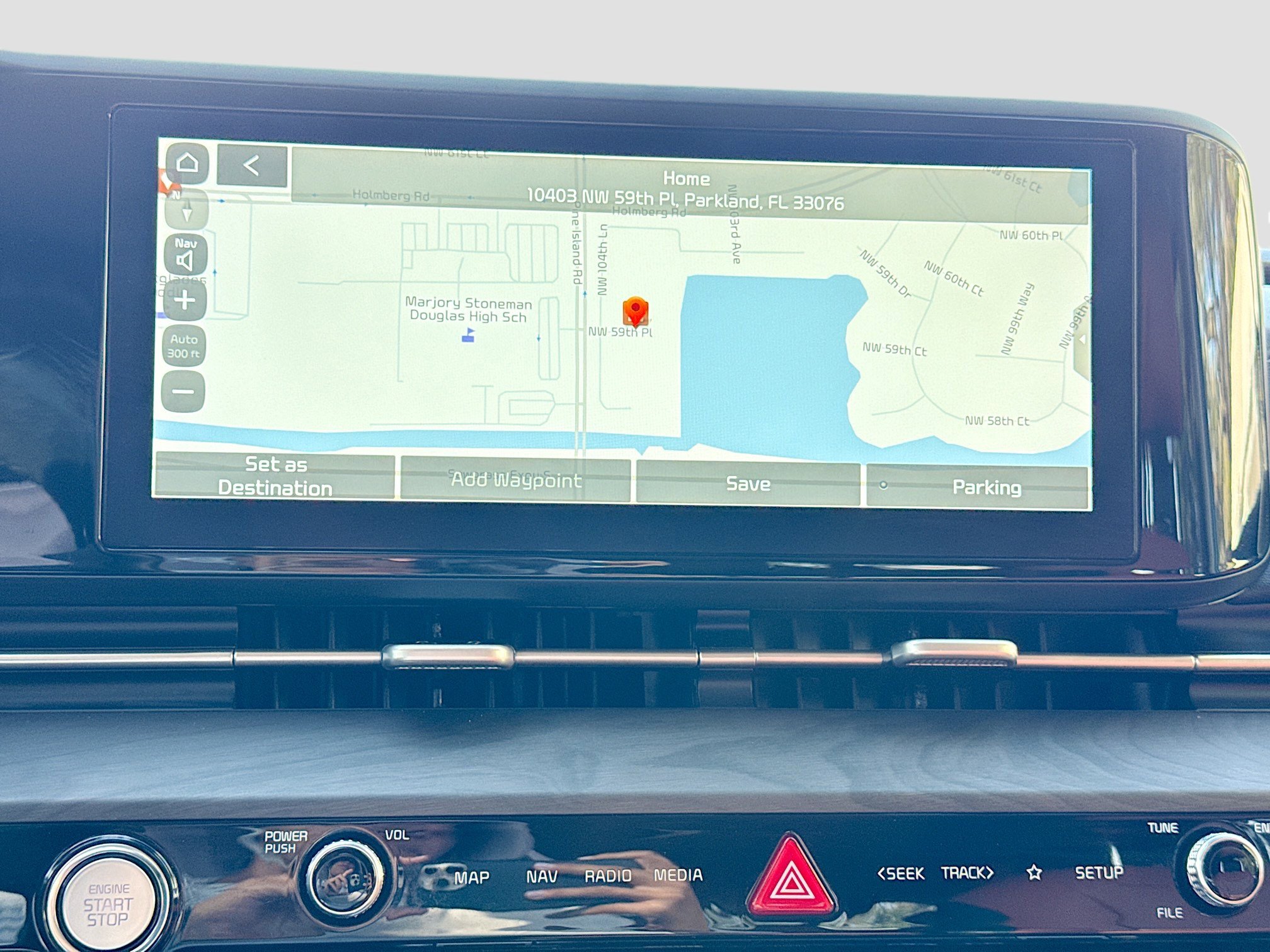 Used 2022 Kia Carnival SX FWD image 34