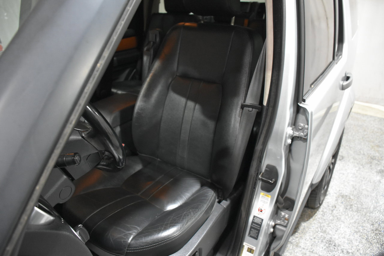 Used 2010 Land Rover LR4 HSE image 29