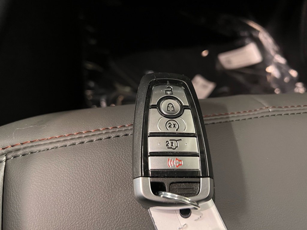 New 2026 Ford Explorer Active image 38