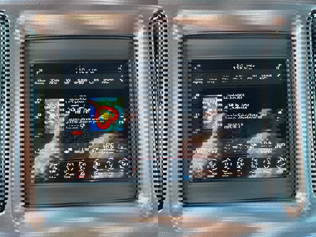 Used 2021 Dodge Challenger SXT image 20