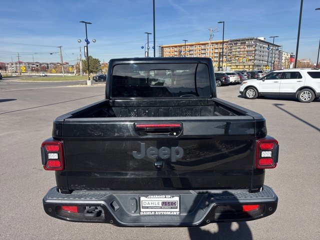 Used 2022 Jeep Gladiator Overland image 7