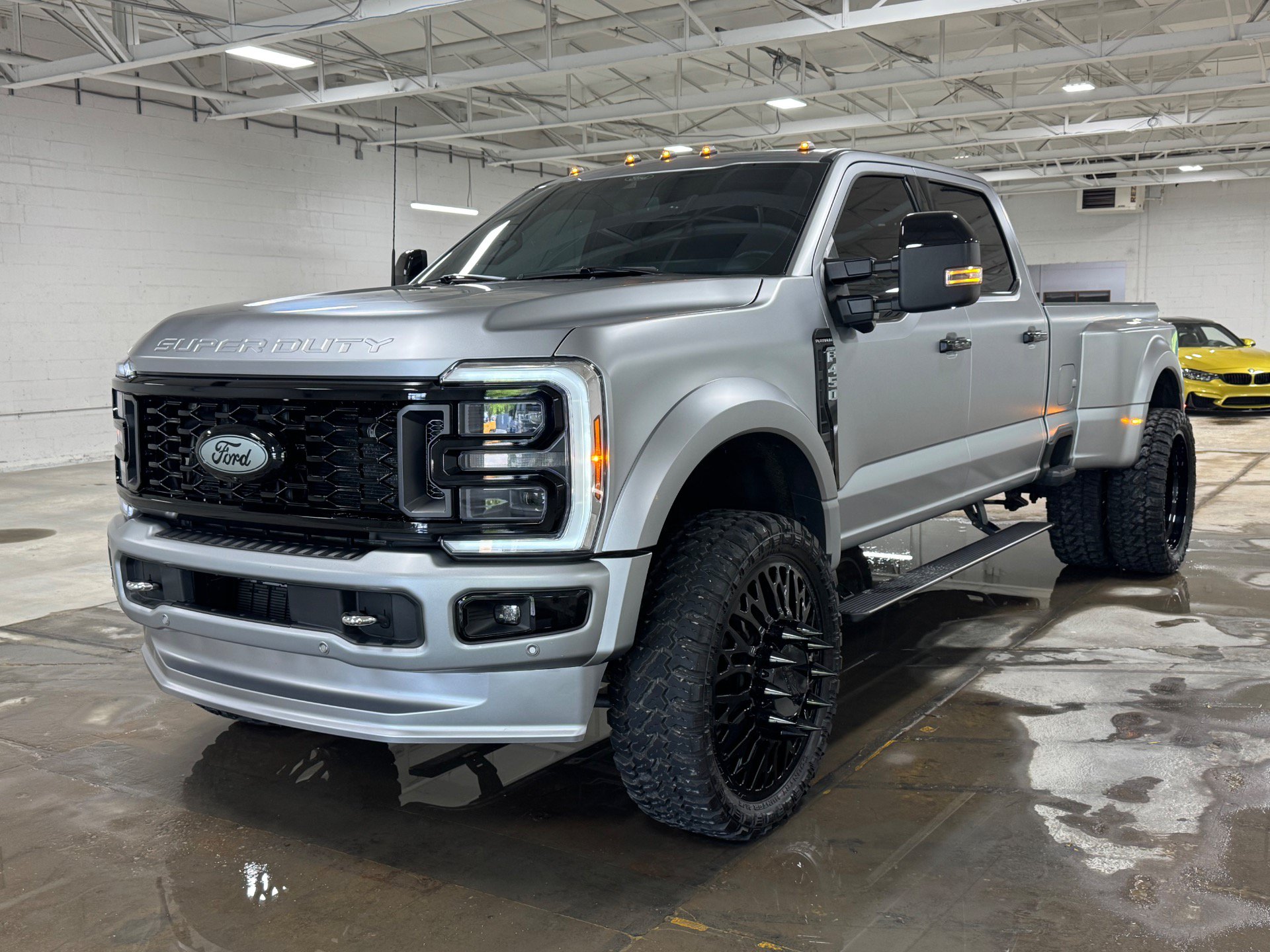 Used 2024 Ford F450 Platinum w/ Camper Package AWD/4WD image 22