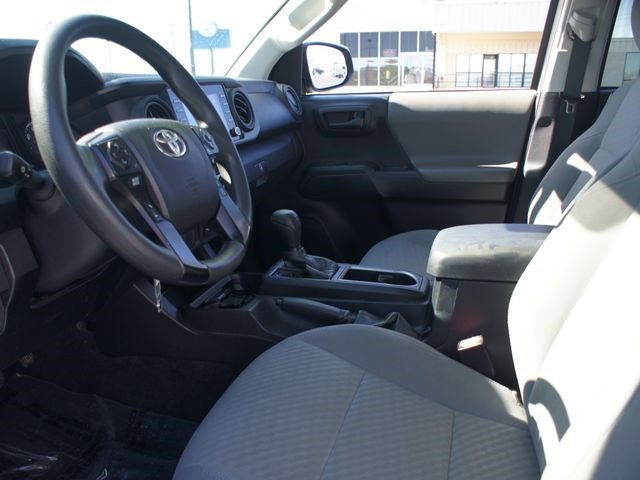 Used 2020 Toyota Tacoma SR w/ SR Convenience Package RWD image 11