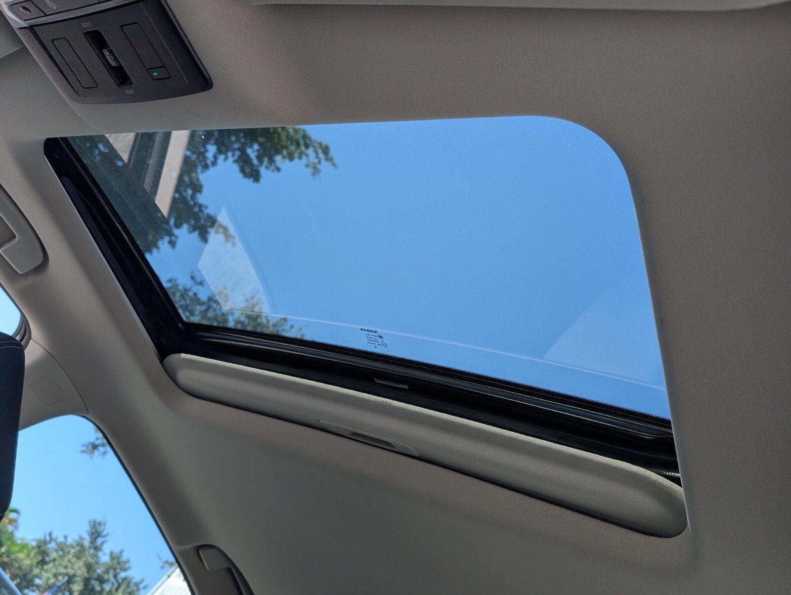 Used 2019 Nissan Altima 2.5 Platinum image 23