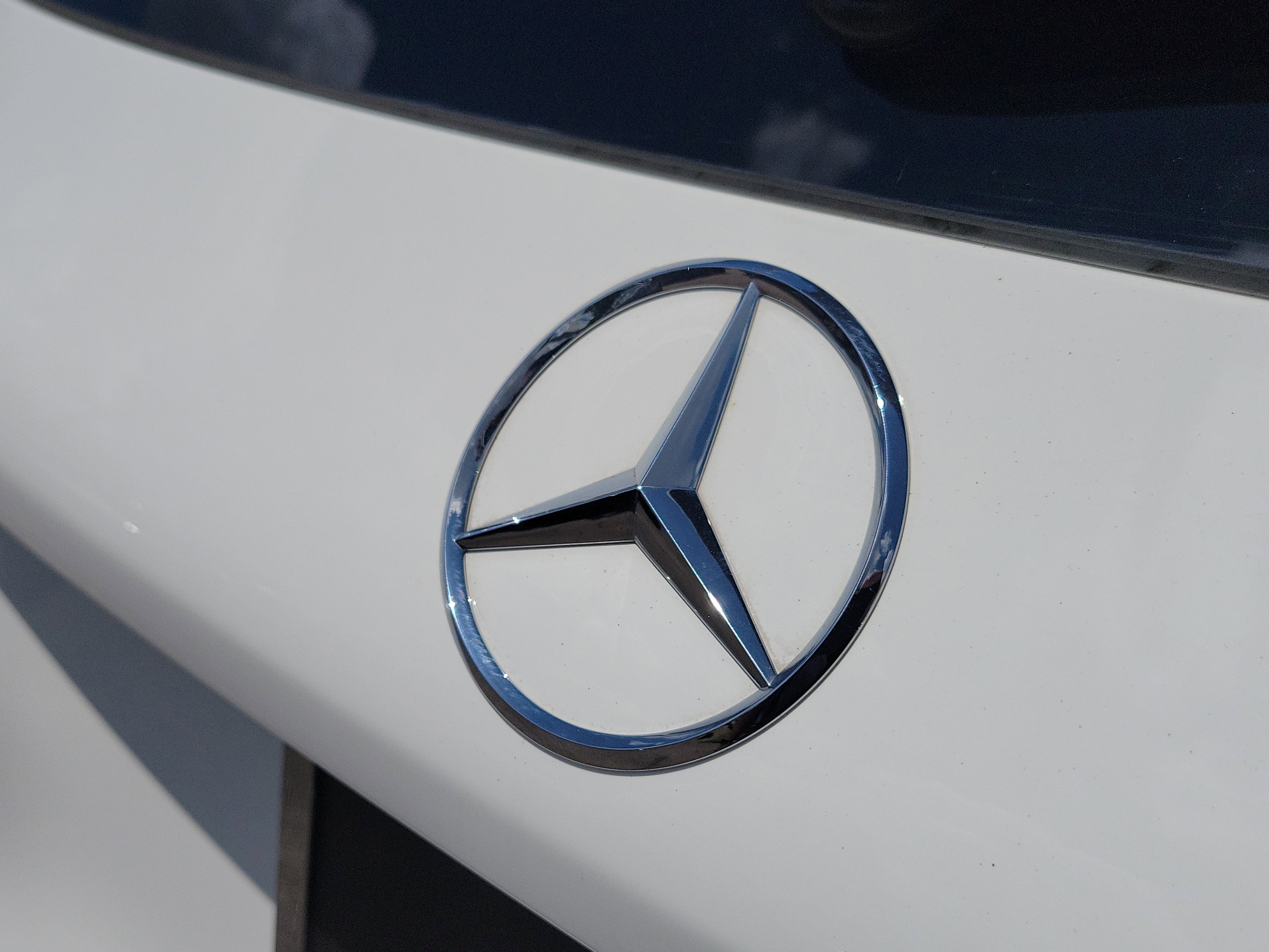 Certified 2021 Mercedes-Benz GLC 300 image 32