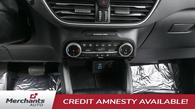 Used 2022 Ford Escape SE w/ SE Sport Appearance Package AWD/4WD image 22