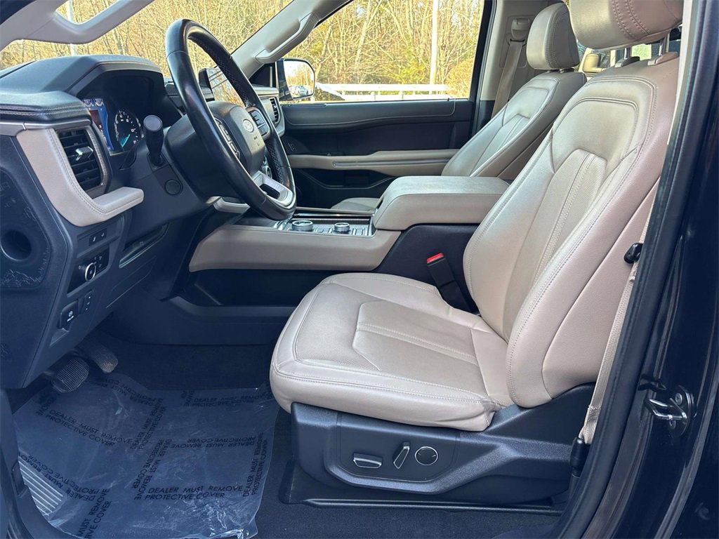 Used 2024 Ford Expedition Max Limited image 11
