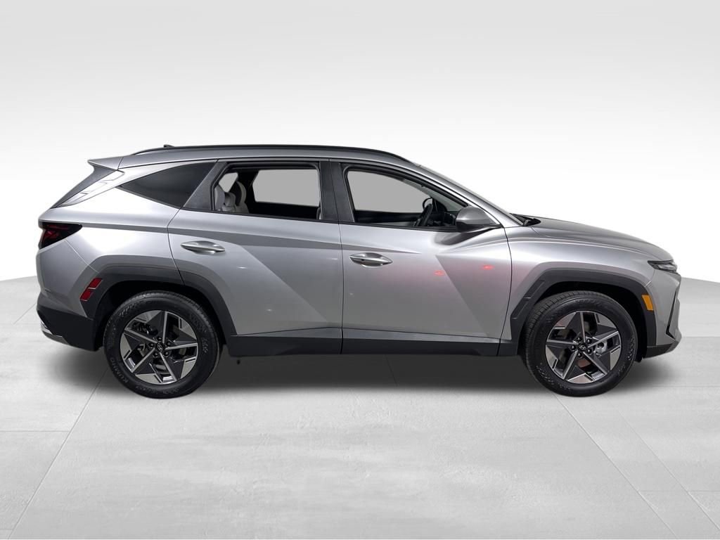 New 2026 Hyundai Tucson SEL FWD image 6