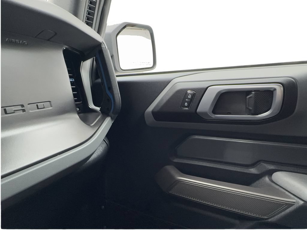 Used 2023 Ford Bronco Black Diamond AWD/4WD image 42