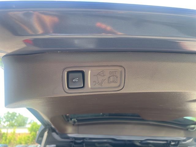 Used 2023 Ford Expedition King Ranch AWD/4WD image 17