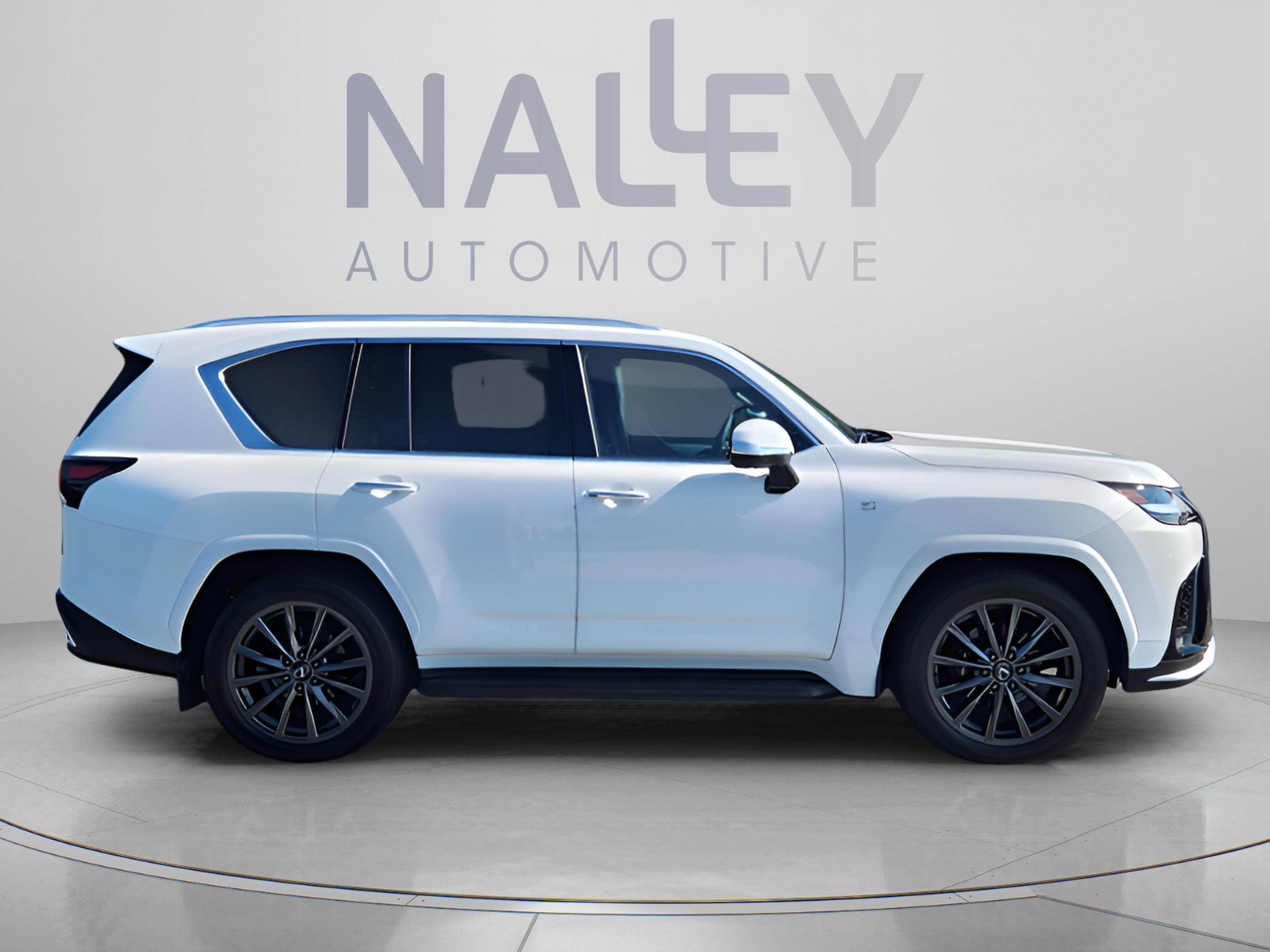 Used 2024 Lexus LX 600 F Sport AWD/4WD image 6