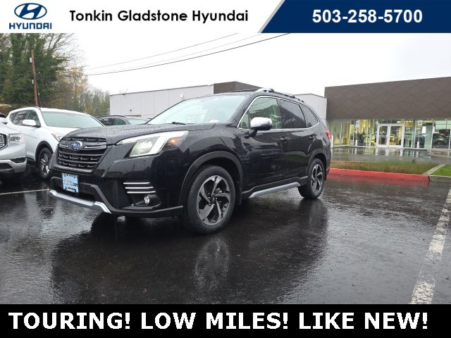 Used 2023 Subaru Forester Touring image 3