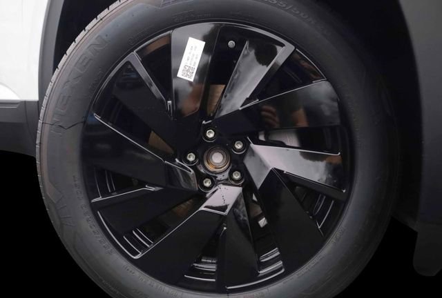 New 2026 Volkswagen Atlas Cross Sport SE image 3