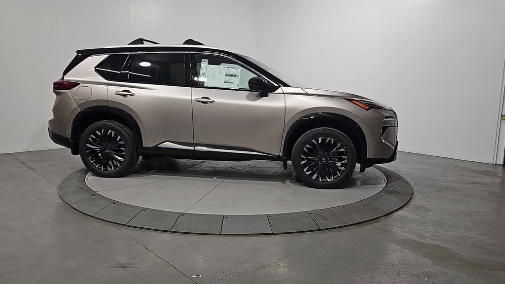 New 2026 Nissan Rogue Platinum image 7