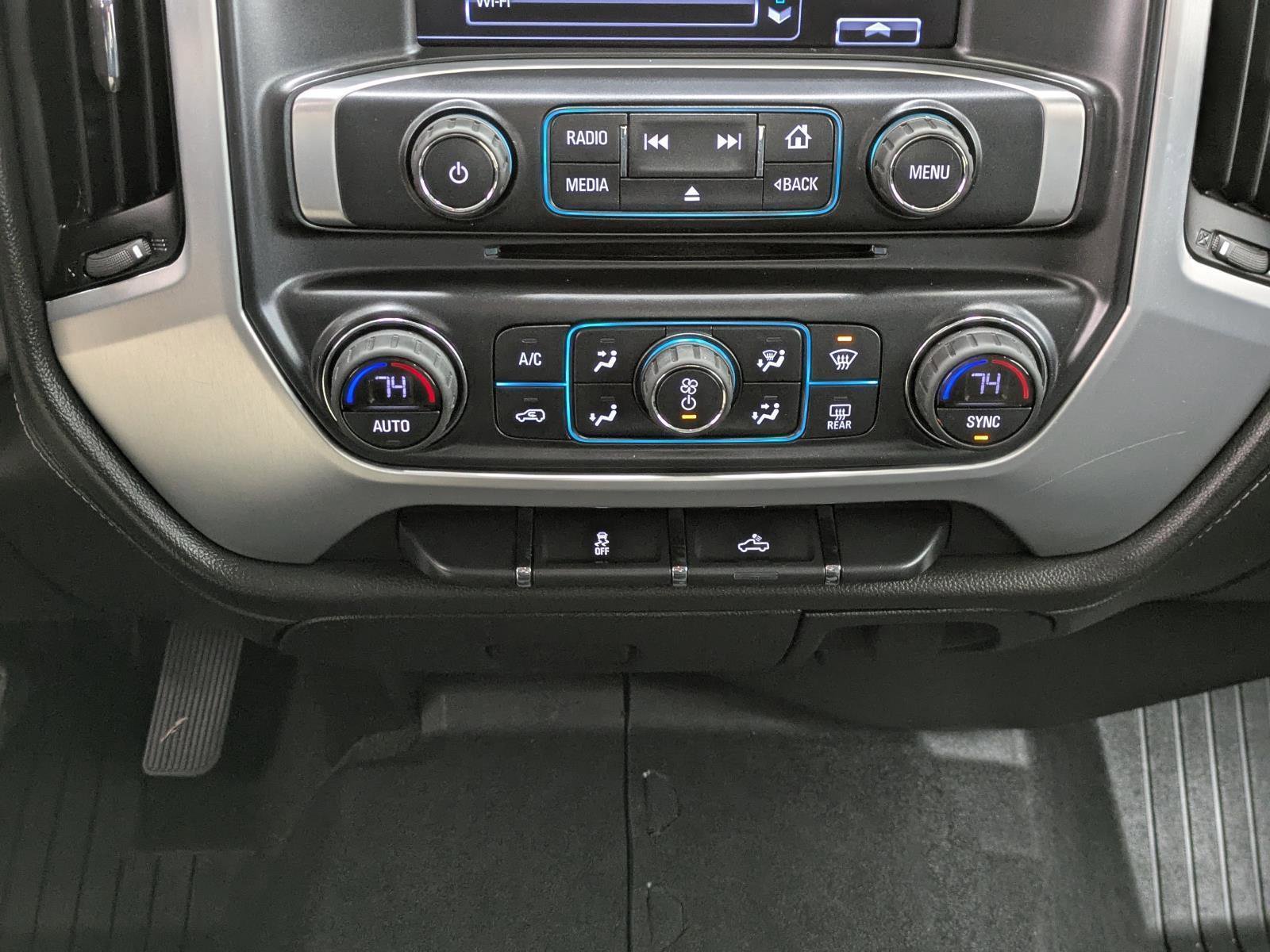 Used 2017 GMC Sierra 2500 SLE w/ HD SLE Preferred Plus Package image 30