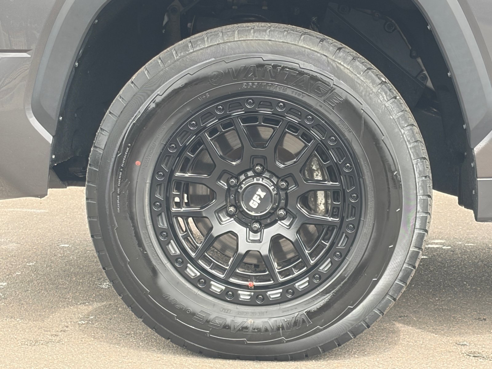 Used 2022 Toyota Tundra SR5 AWD/4WD image 11
