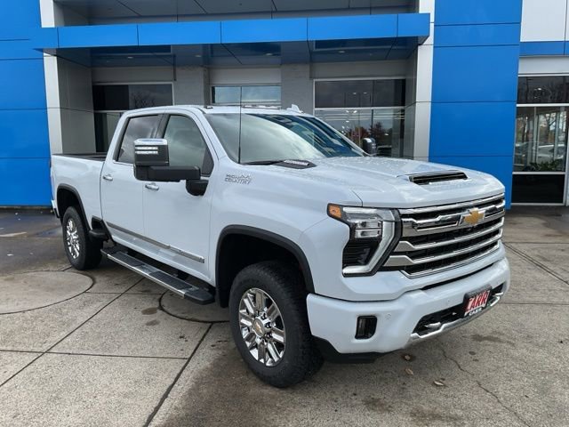 New 2026 Chevrolet Silverado 3500 High Country w/ Technology Package image 2
