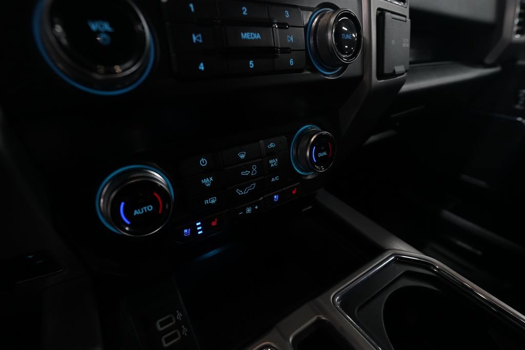 Used 2019 Ford F150 Platinum AWD/4WD image 20