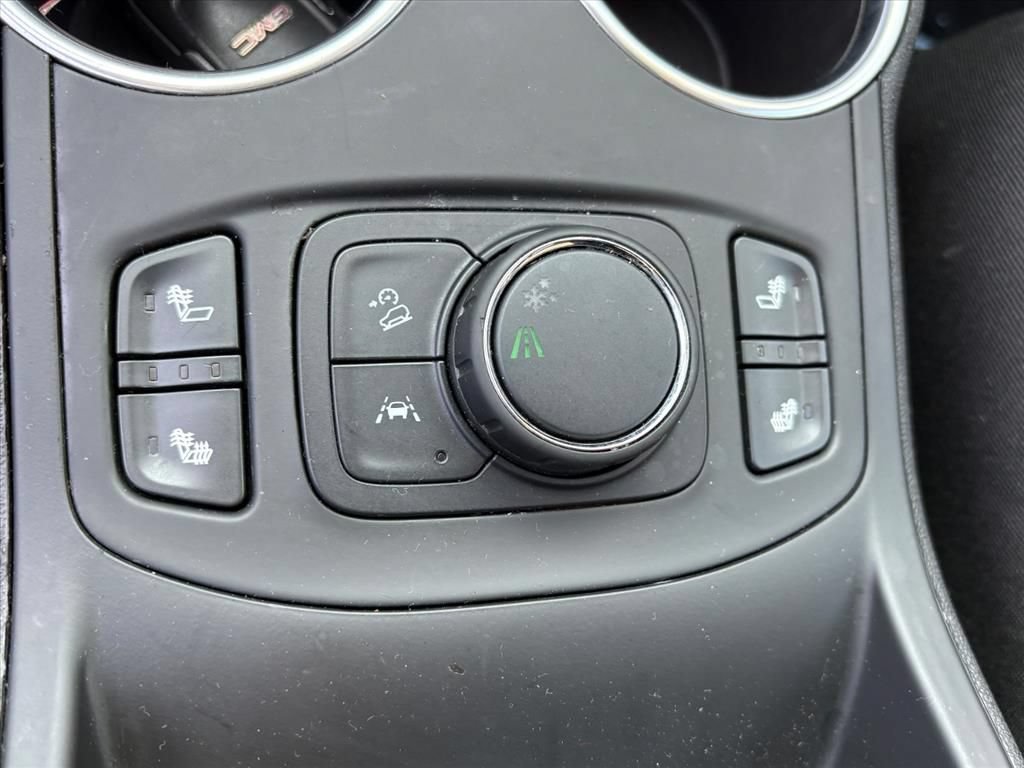 Used 2022 GMC Terrain SLE w/ Driver Convenience Package FWD image 14