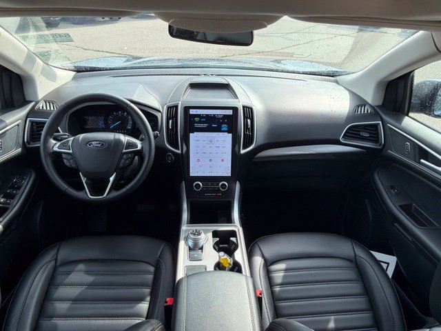 Used 2024 Ford Edge SEL w/ Convenience Package AWD/4WD image 30