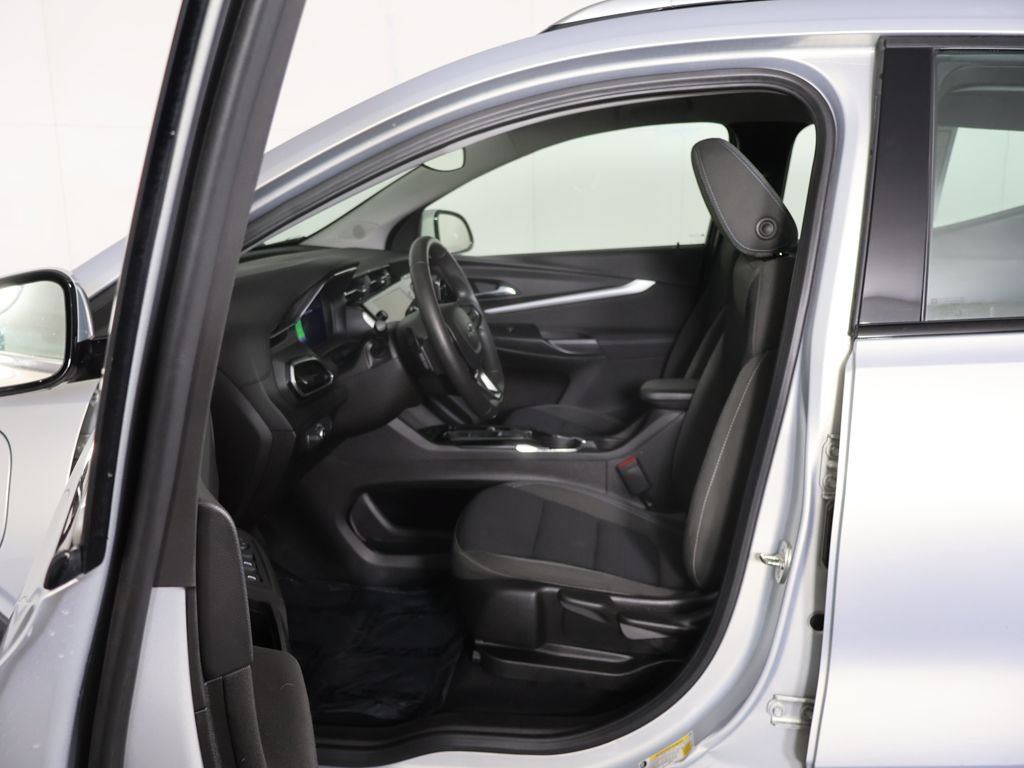 Used 2023 Chevrolet Bolt EUV LT FWD image 26