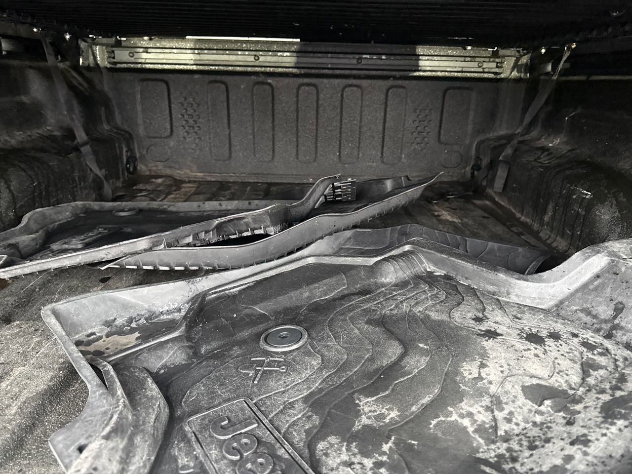 Used 2021 Jeep Gladiator Rubicon w/ Uconnect 4C Nav & Sound Group image 12