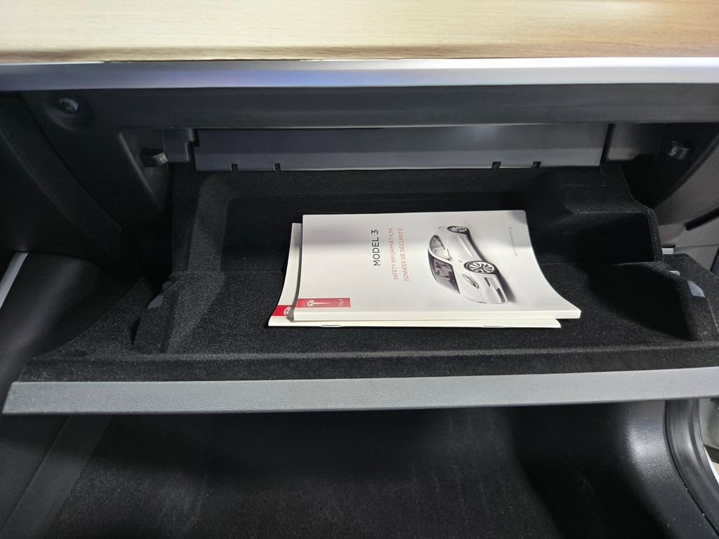 Used 2020 Tesla Model 3 Performance image 50