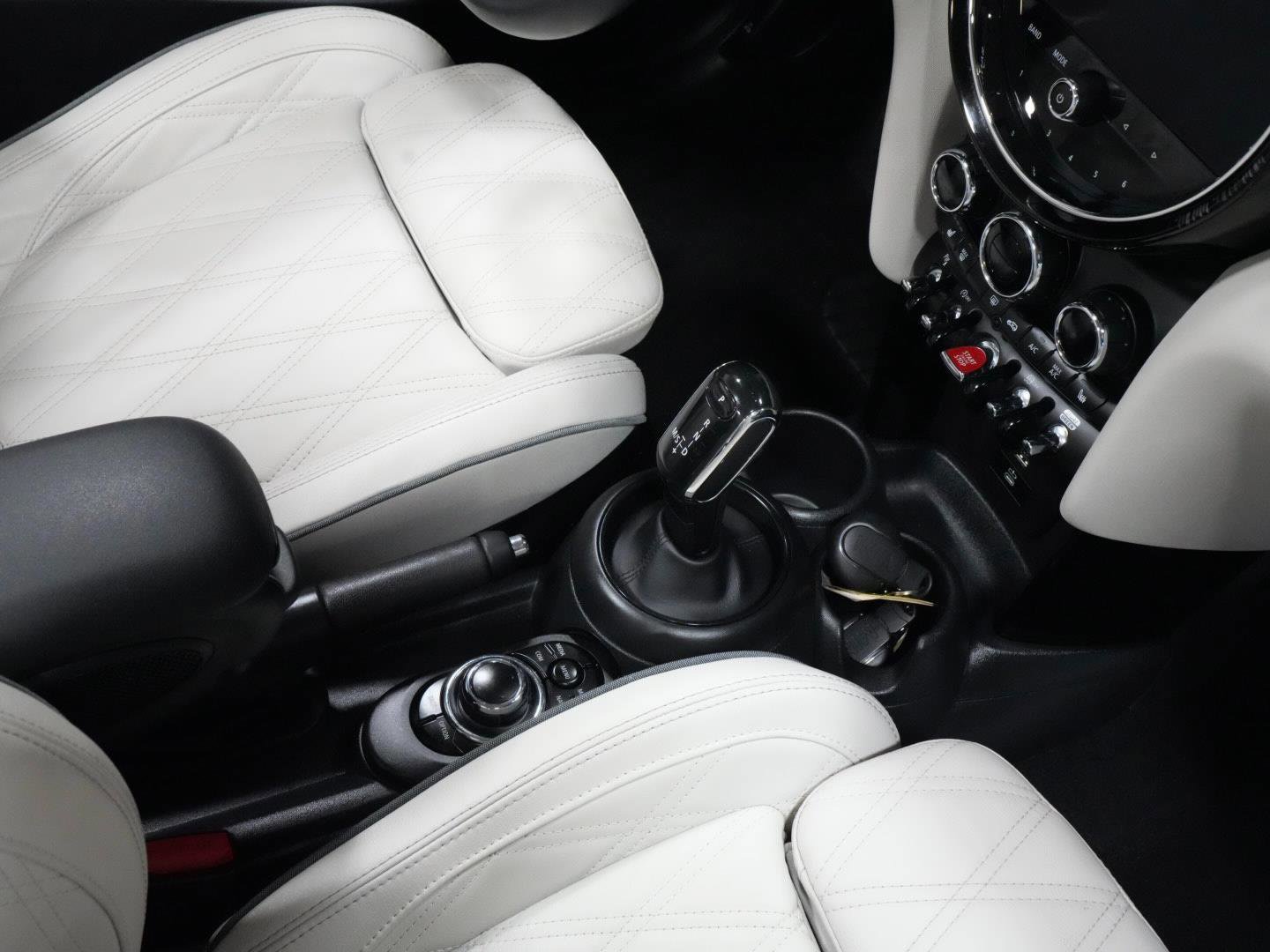 Certified 2023 MINI Cooper S image 5