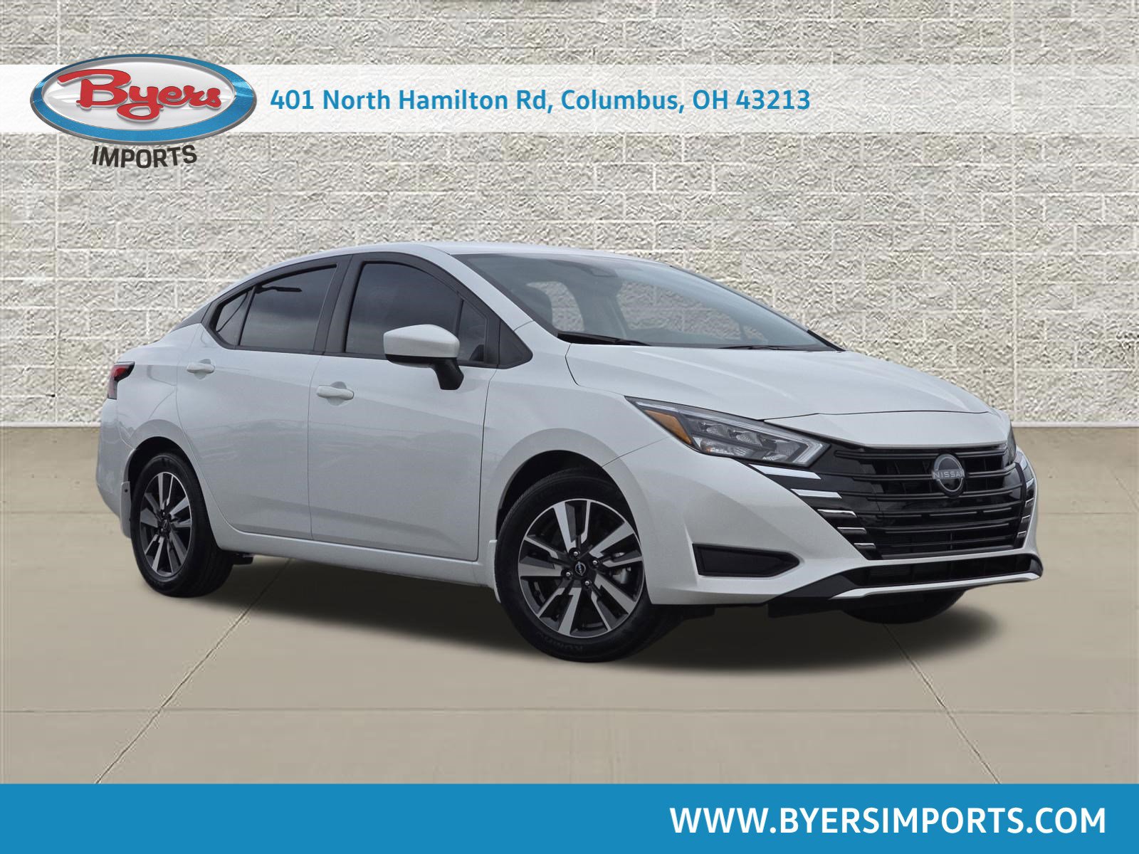 Used 2025 Nissan Versa SV w/ Trunk Package