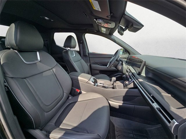 Used 2025 Hyundai Santa Cruz Limited image 15