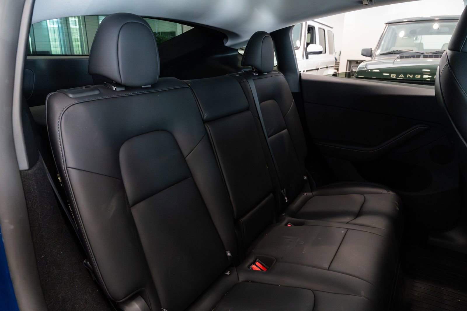 Used 2025 Tesla Model Y Performance AWD/4WD image 8