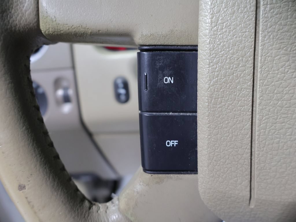Used 2006 Ford F150 XLT AWD/4WD image 20