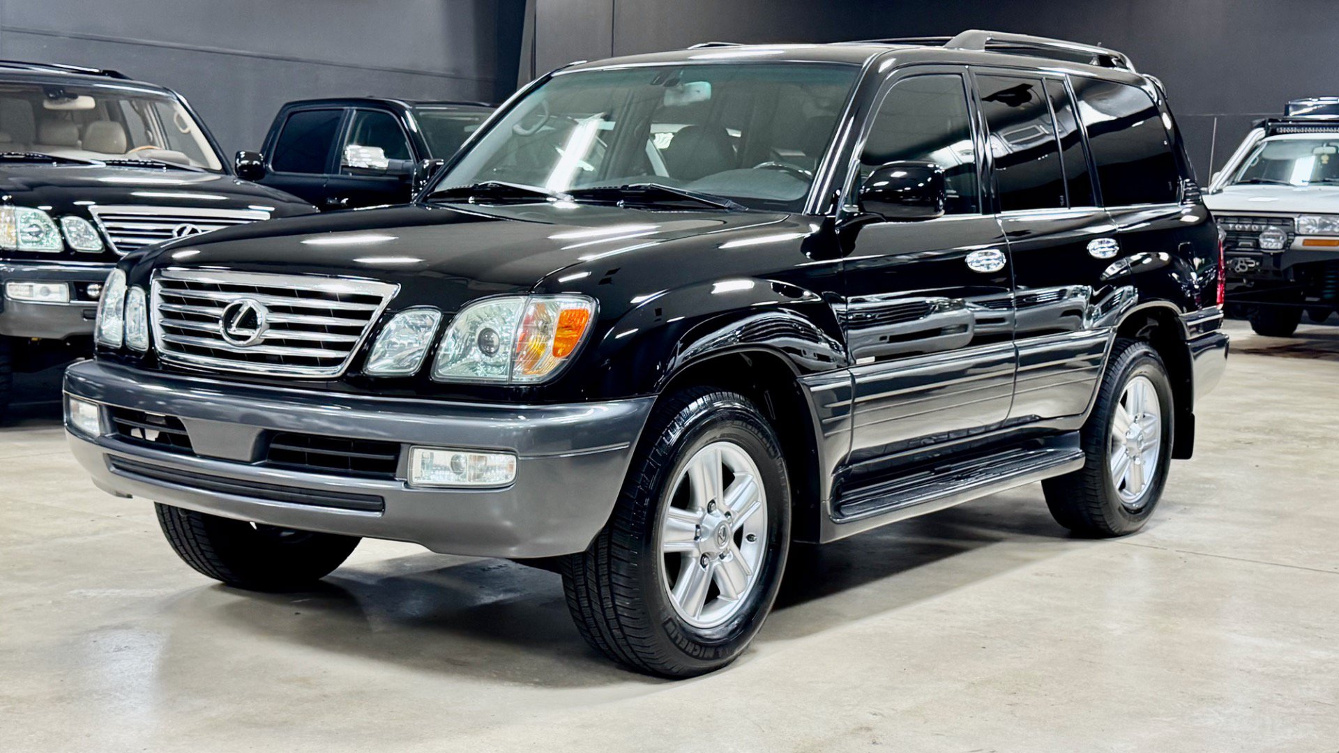 Used 2007 Lexus LX 470 4WD w/ Limited Edition image 40