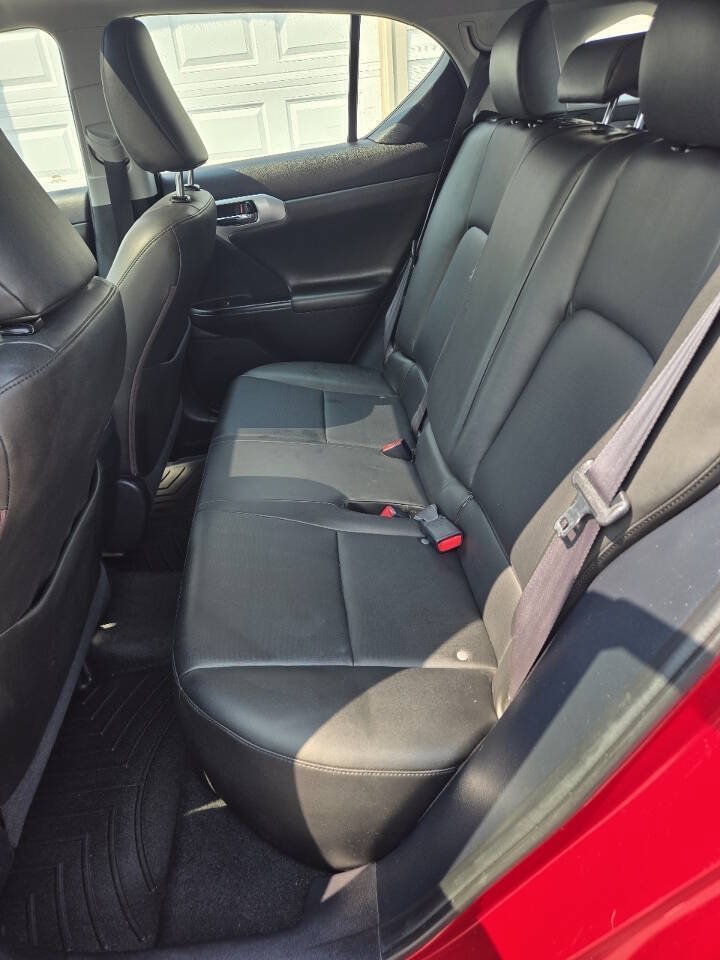 Used 2011 Lexus CT 200h Premium w/ Premium Audio Pkg FWD image 7