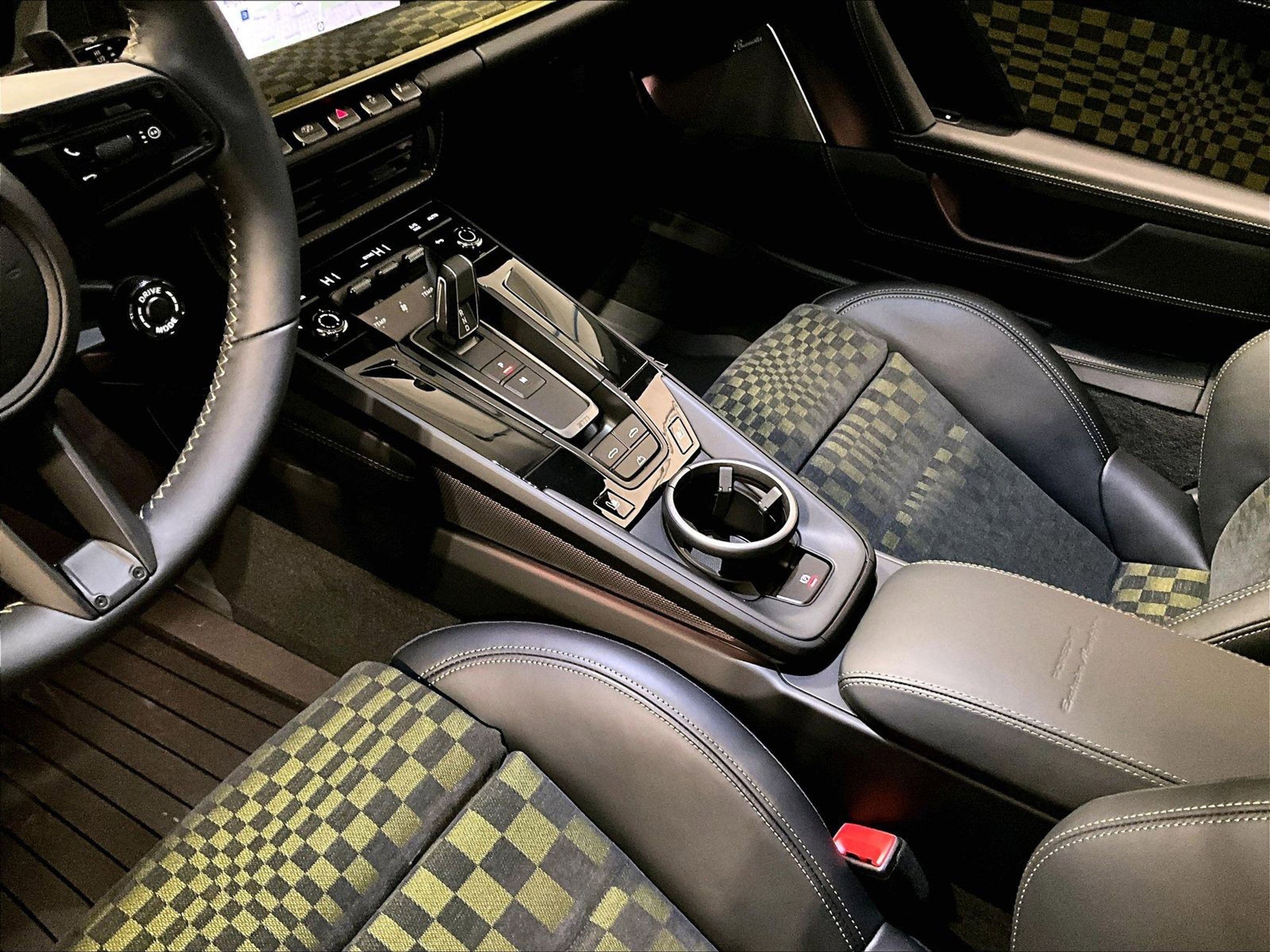 New 2026 Porsche 911 GTS image 11