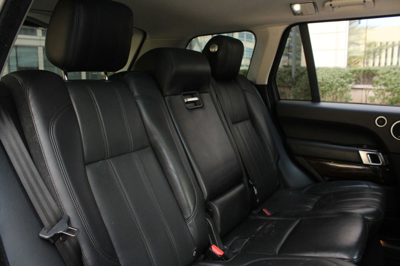 Used 2016 Land Rover Range Rover Supercharged AWD/4WD image 21