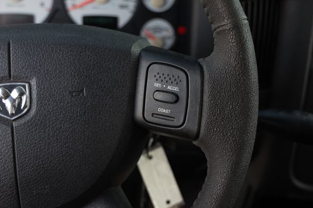 Used 2004 Dodge Ram 2500 Truck SLT w/ Trailer Tow Group RWD image 31
