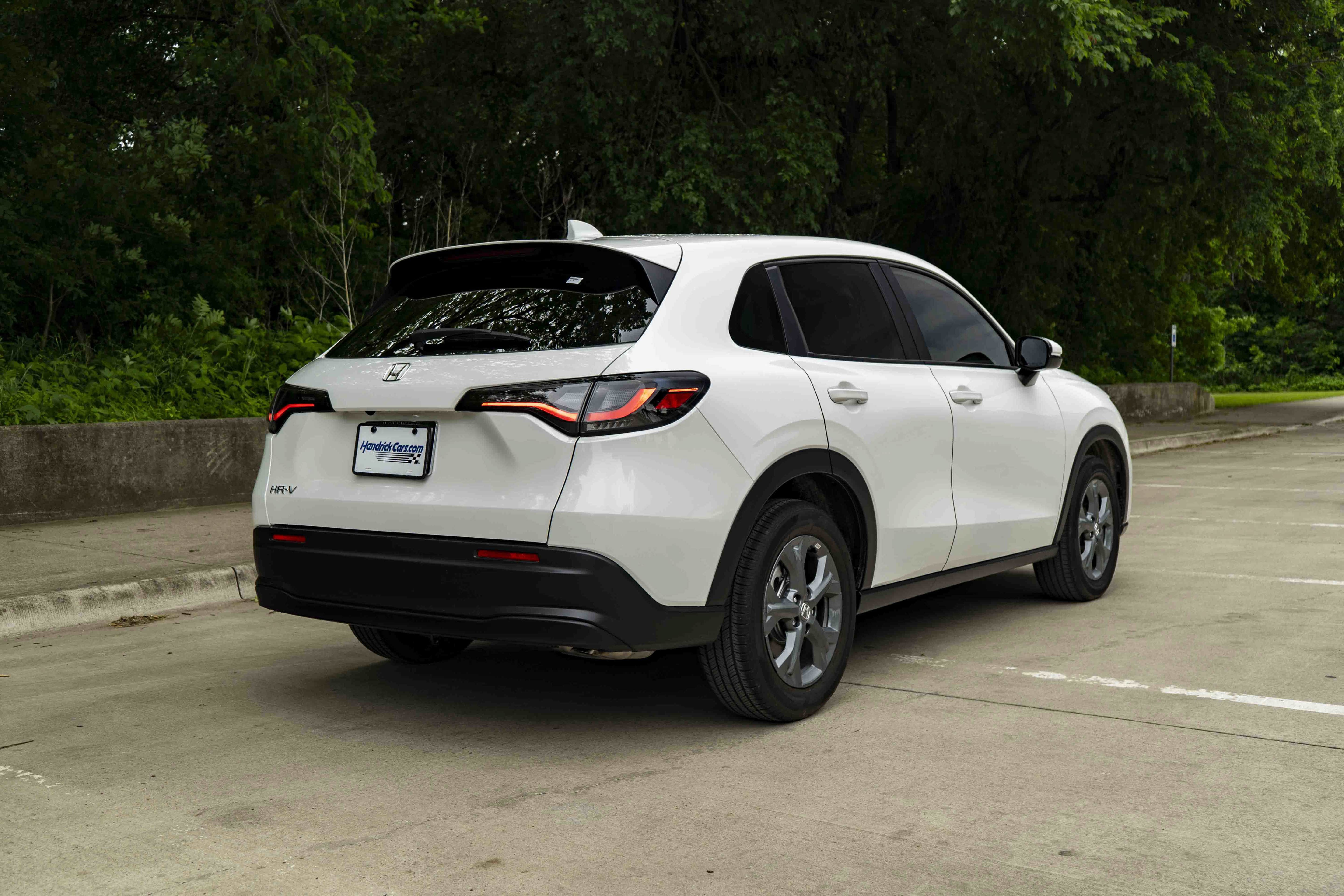 Certified 2026 Honda HR-V LX image 9